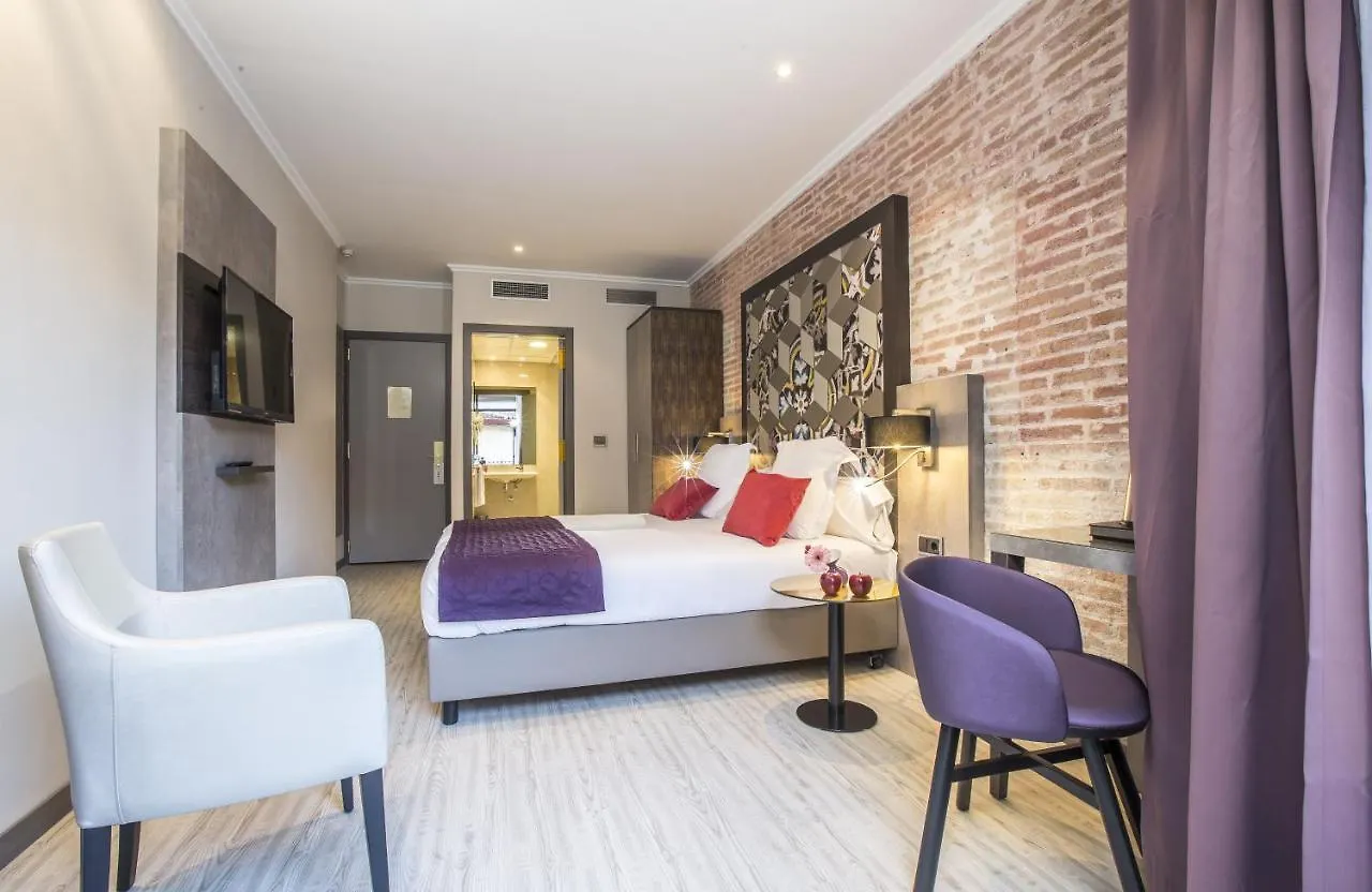 ***  Leonardo Hotel Barcelona Las Ramblas España