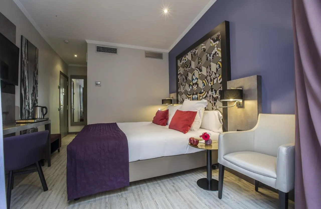 Leonardo Hotel Barcelona Las Ramblas España