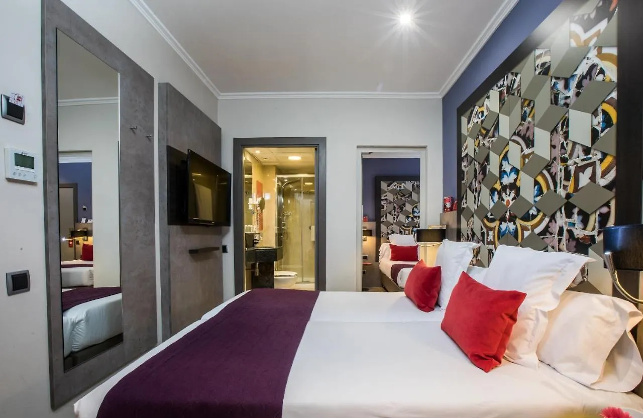Leonardo Hotel Barcelona Las Ramblas 3*,  Espanha